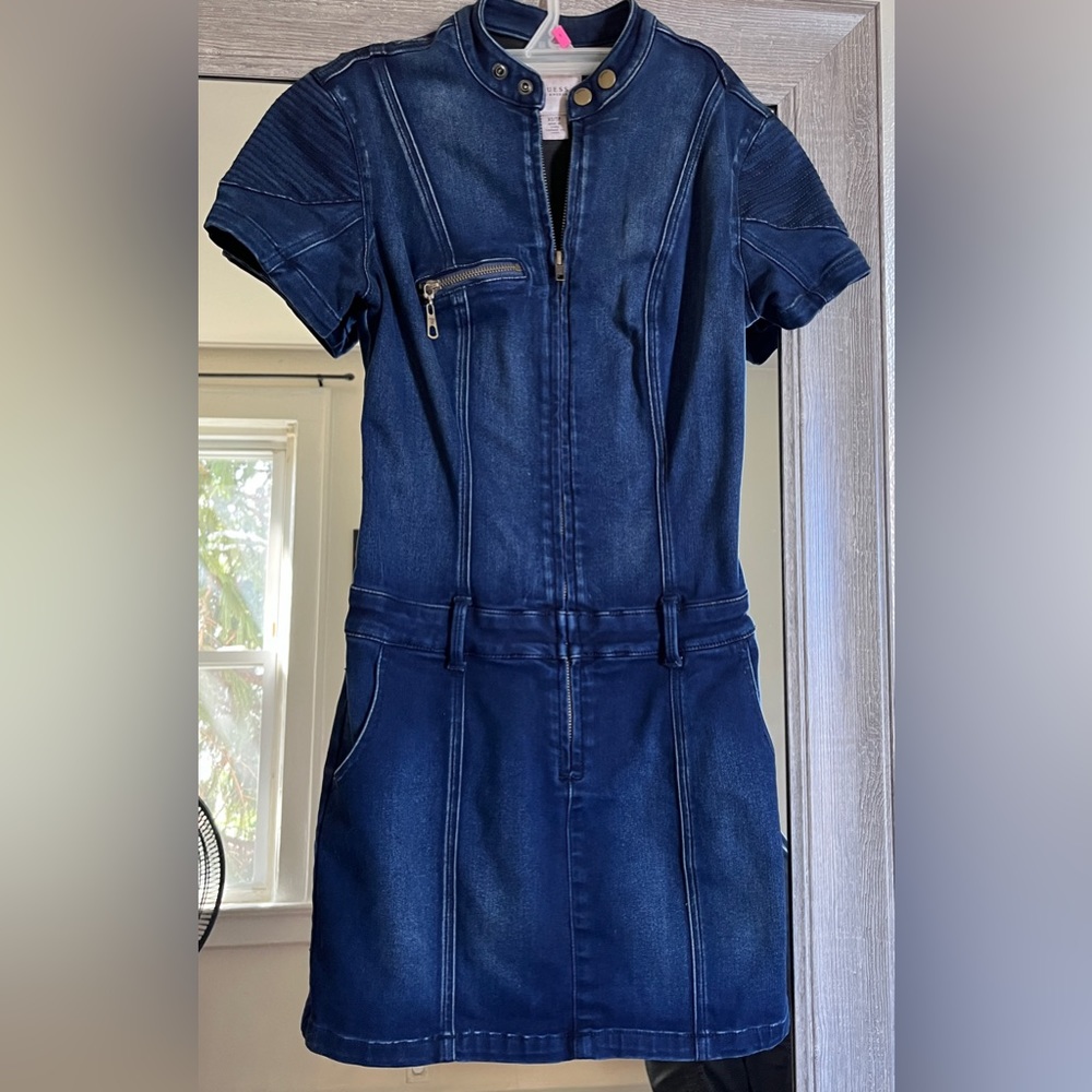 Guess - Size XS - Denim Dress